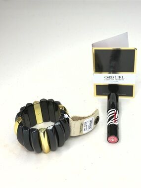 Anthropologie Stretch Bracelet Beauty Bundle w/ Sisley & Carolina Herrera